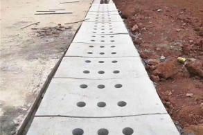 沟盖板